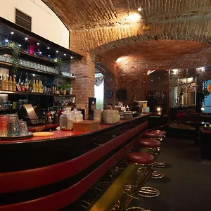  Hostel In